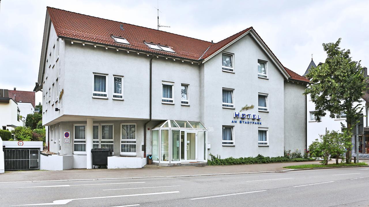 Appartis - Hotel Am Stadtpark Sindelfingen Exterior foto